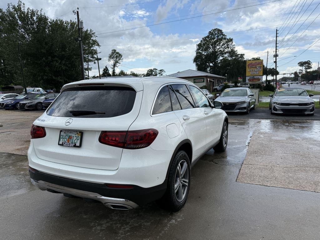Mercedes-Benz GLC  2022