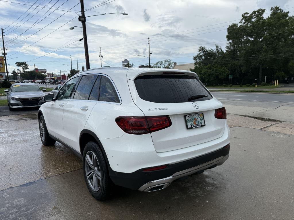 Mercedes-Benz GLC  2022