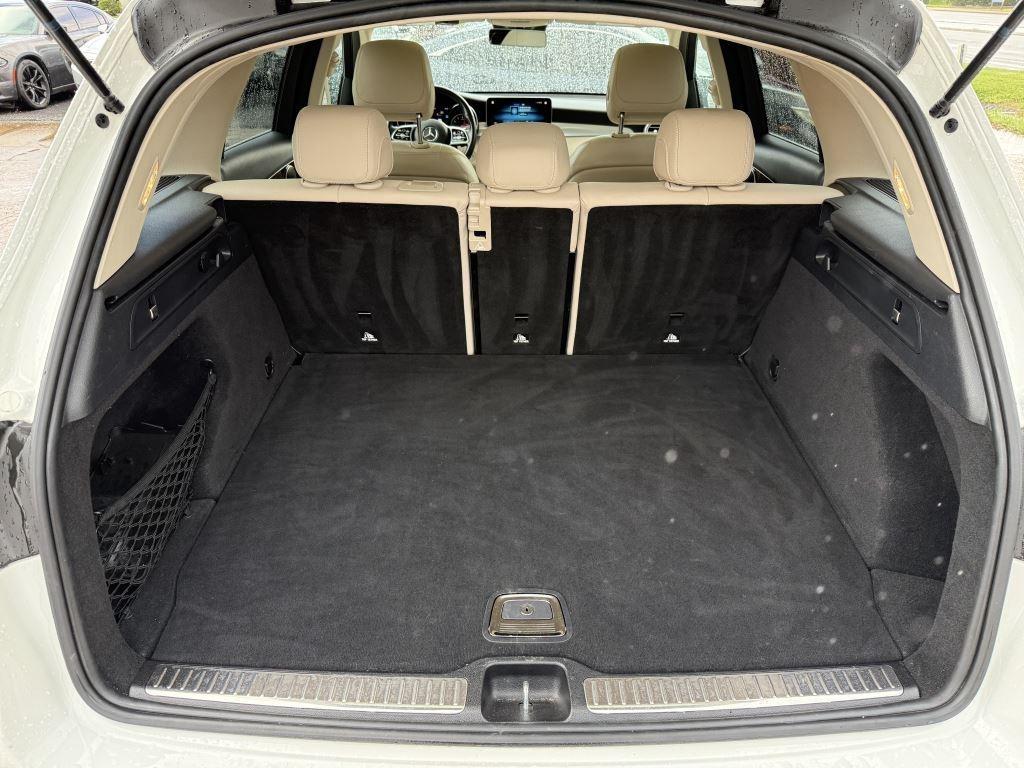 Mercedes-Benz GLC  2022