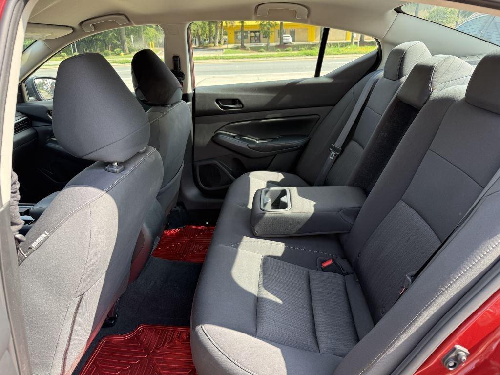 Nissan Altima  2024