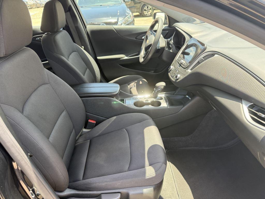 Chevrolet Malibu  2025