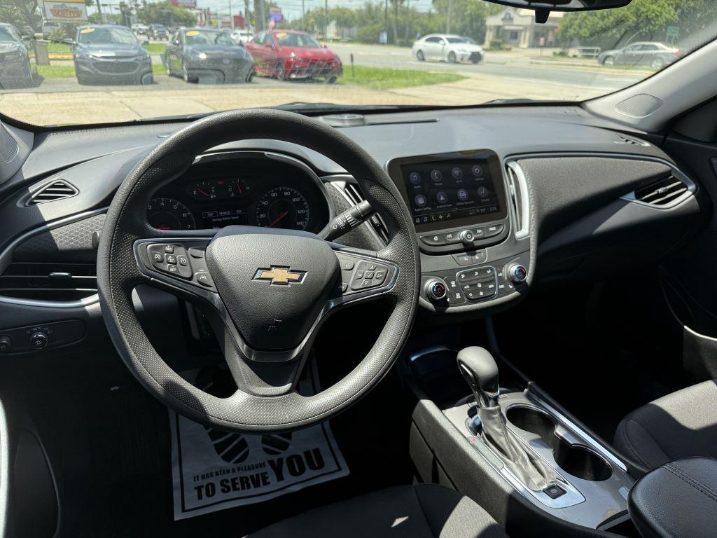 Chevrolet Malibu  2025