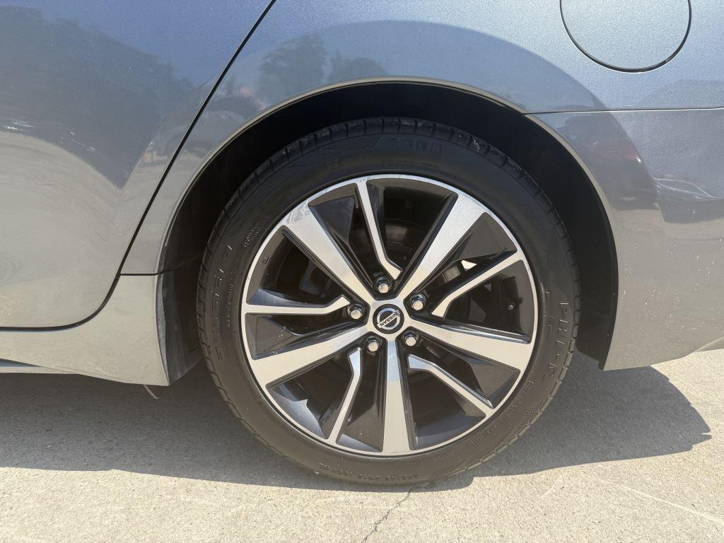 Nissan Maxima  2020