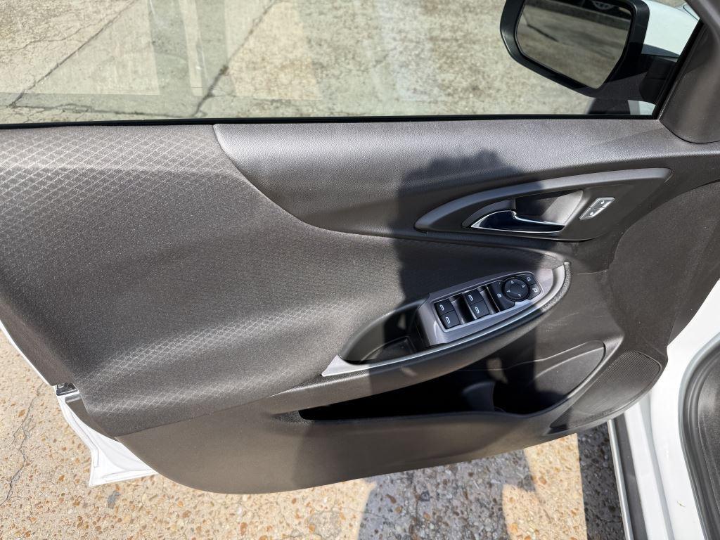 Chevrolet Malibu  2023