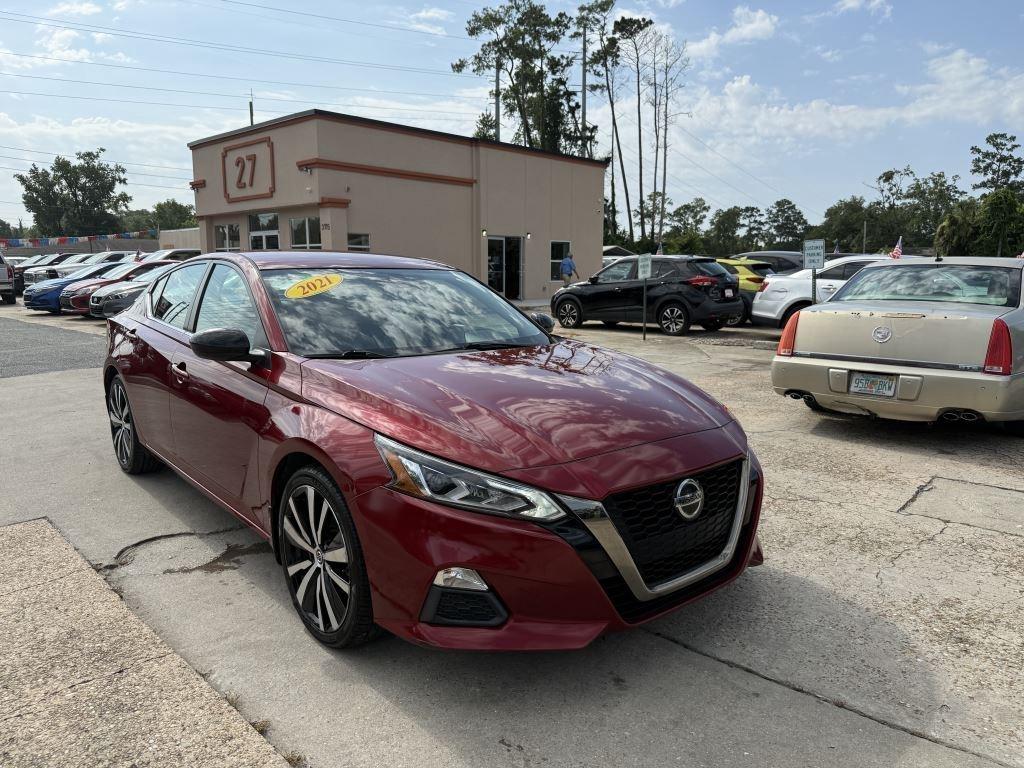 Nissan Altima  2021