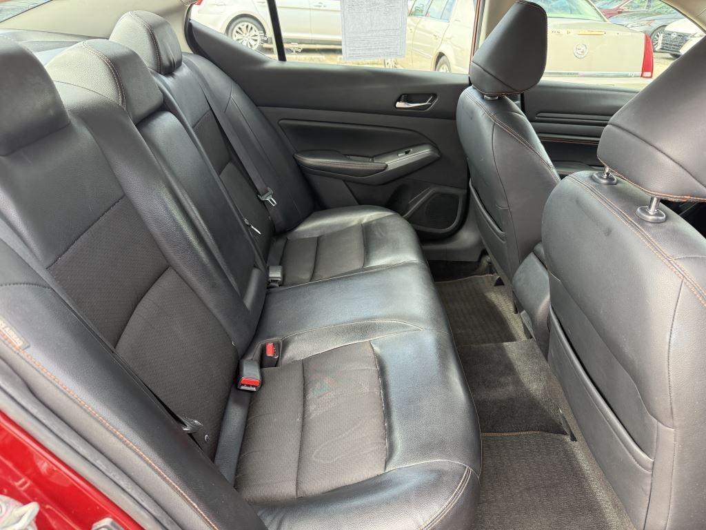 Nissan Altima  2021