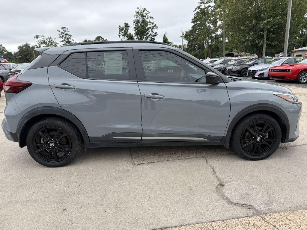 Nissan Kicks  2021