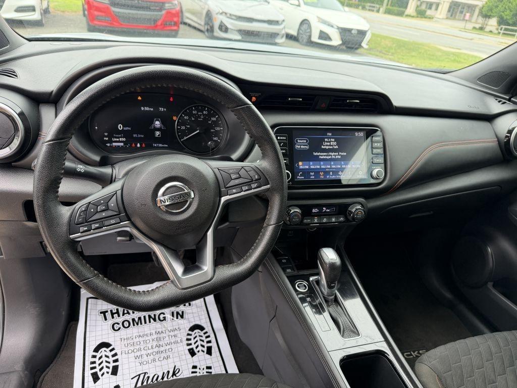 Nissan Kicks  2021