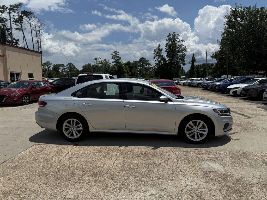 Volkswagen Passat  2021