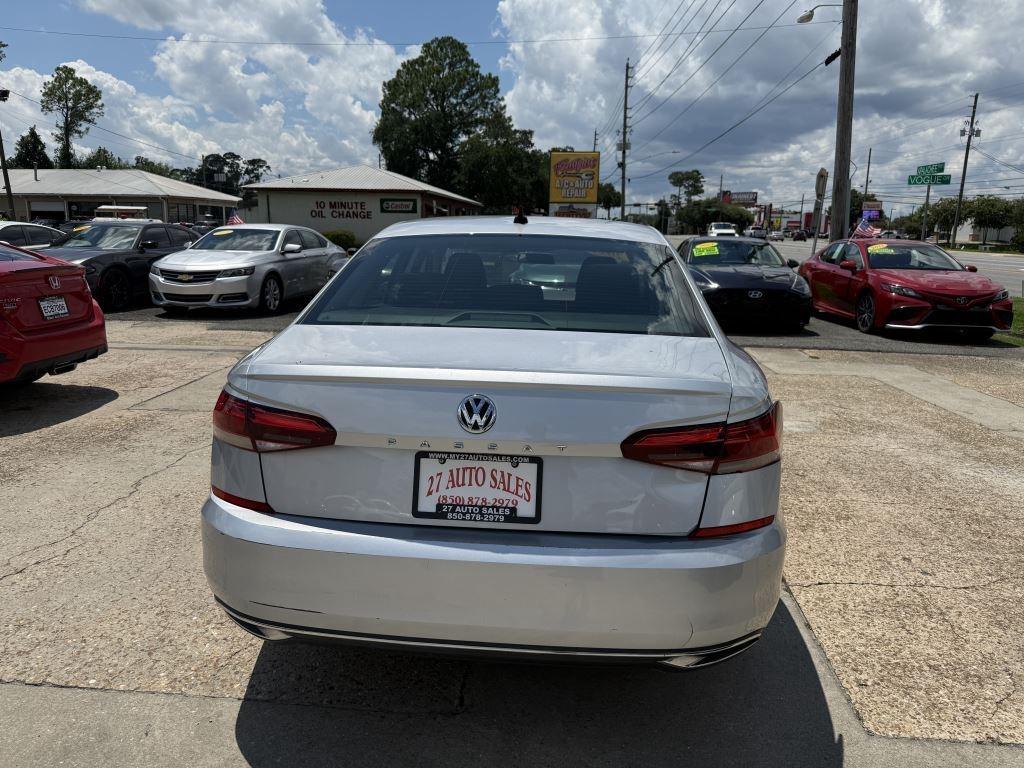 Volkswagen Passat  2021
