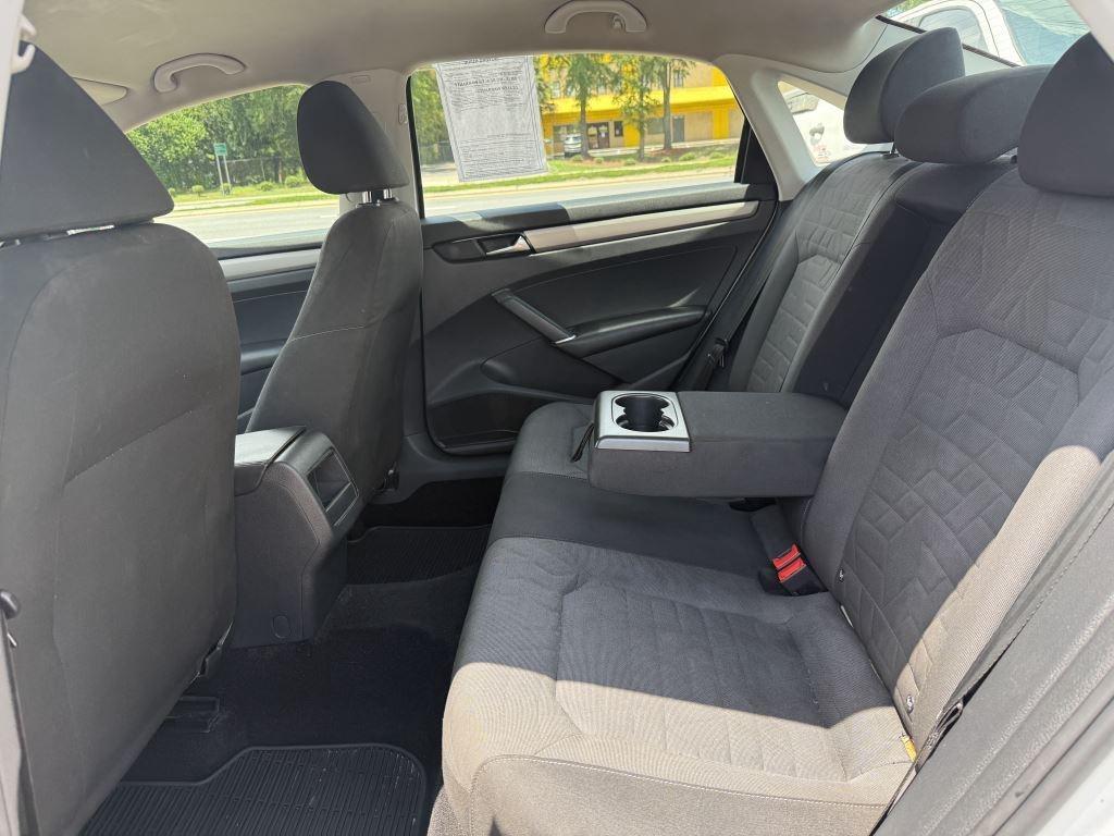 Volkswagen Passat  2021