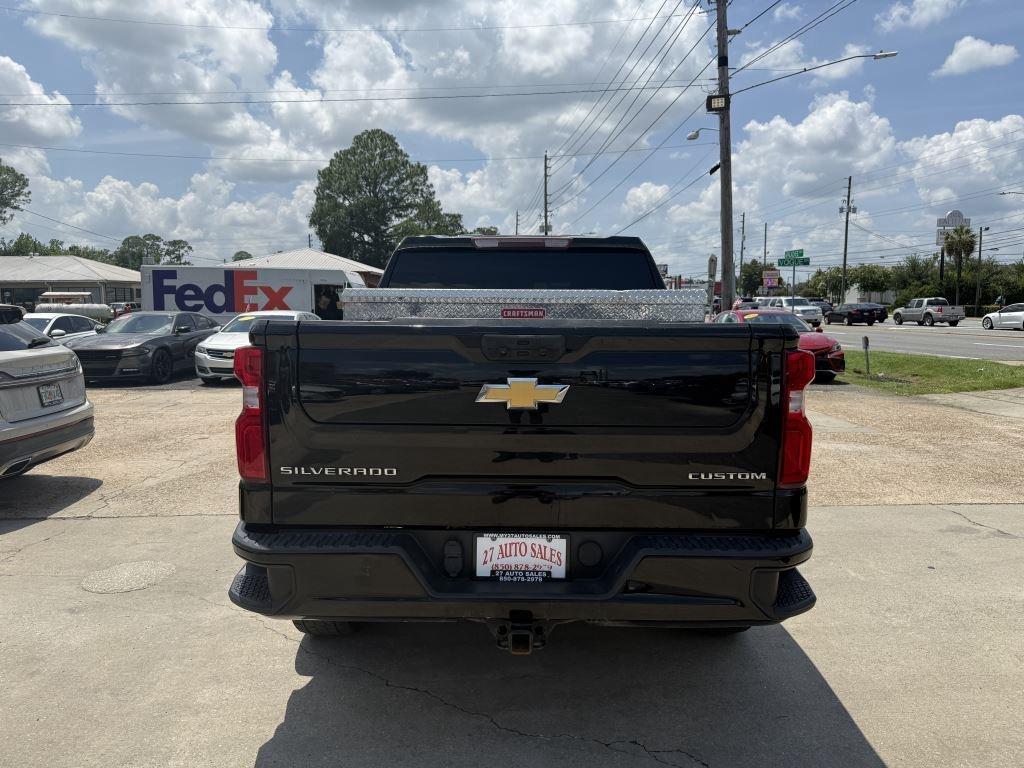 Chevrolet Silverado 1500  2021