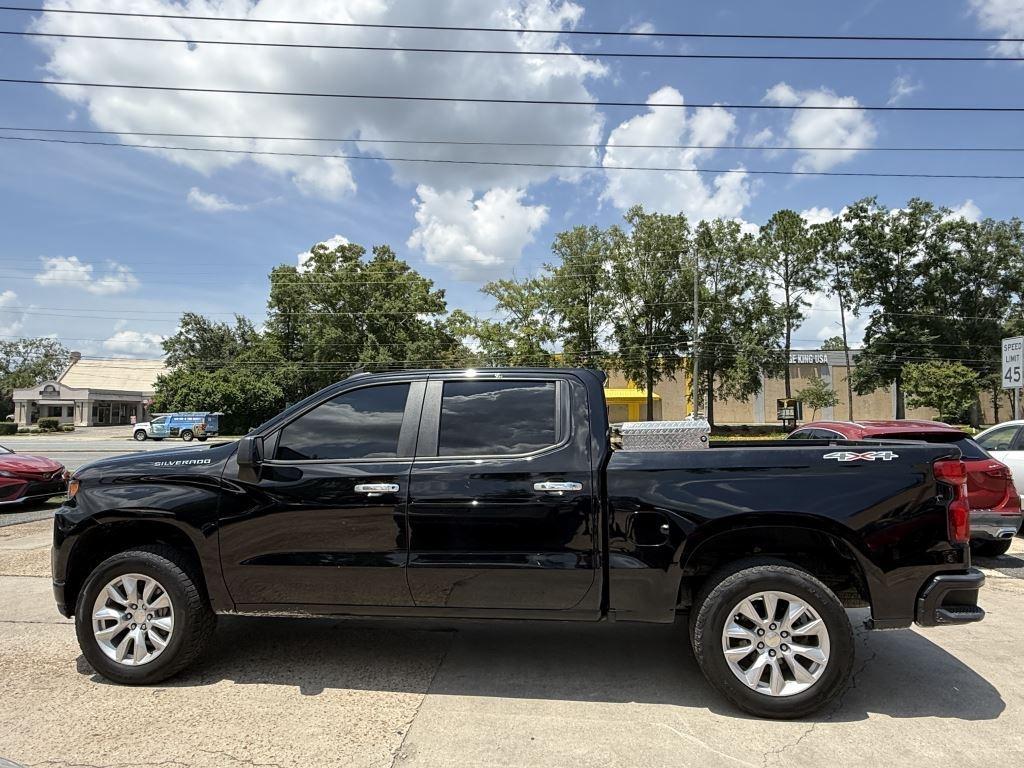 Chevrolet Silverado 1500  2021