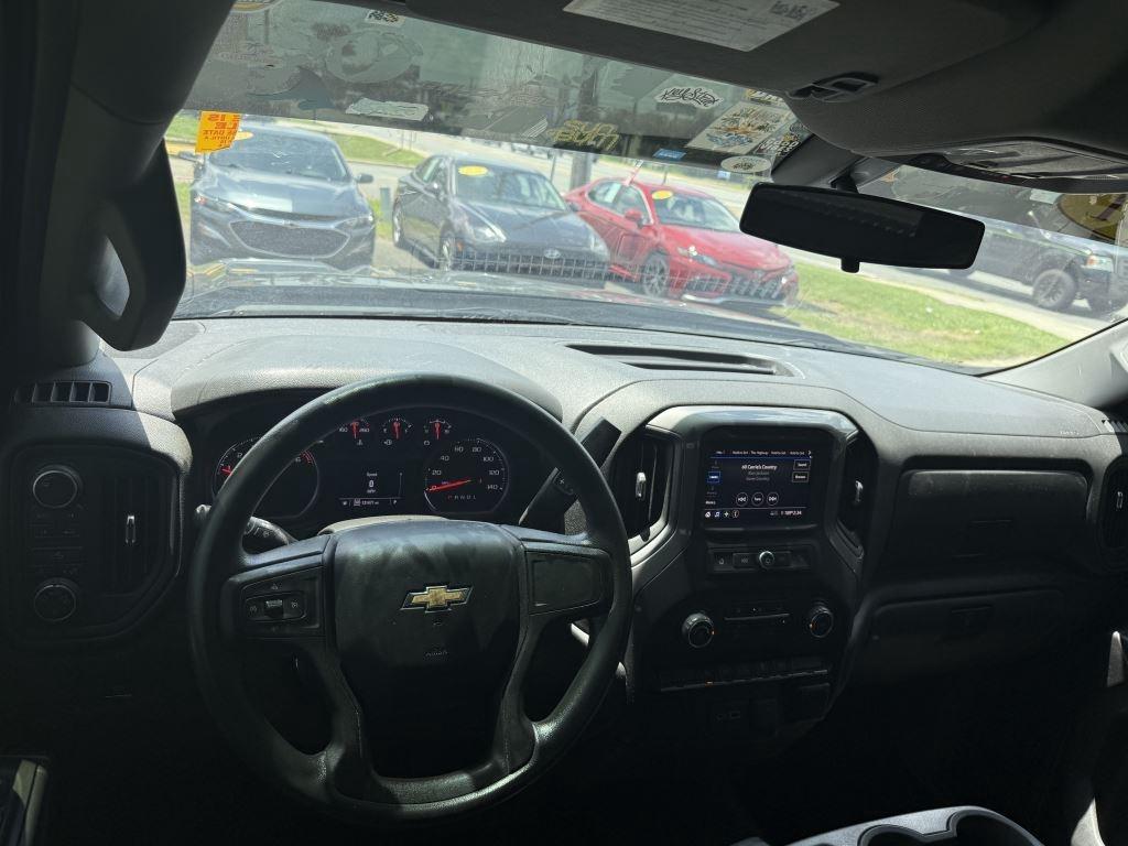Chevrolet Silverado 1500  2021