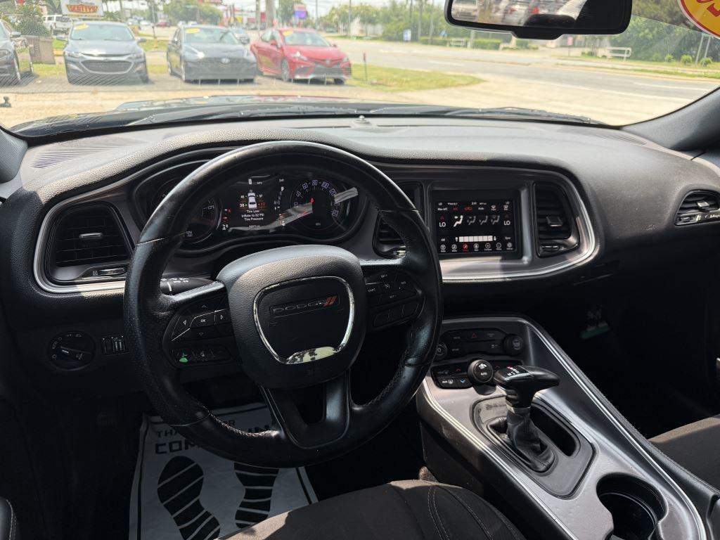 Dodge Challenger  2020
