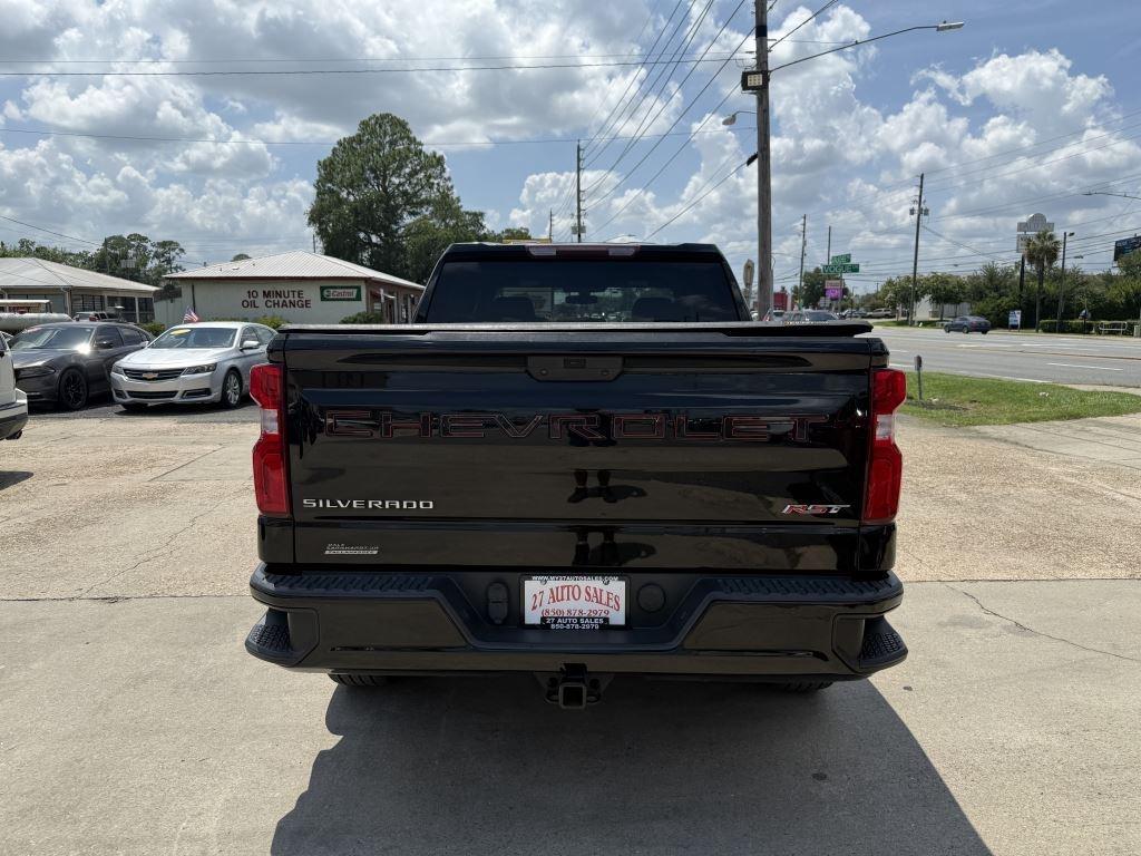 Chevrolet Silverado 1500  2021