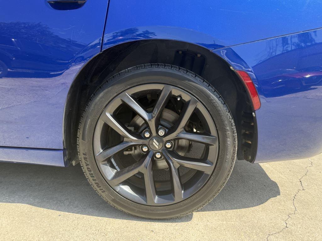 Dodge Charger  2020