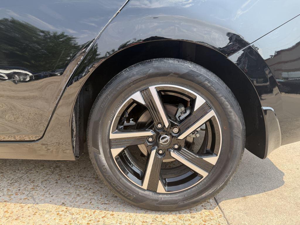 Nissan Sentra  2024