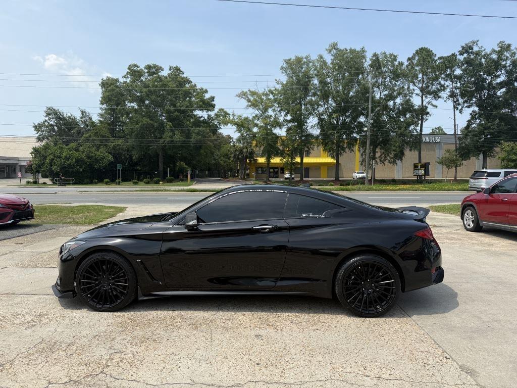 Infiniti Q60  2018
