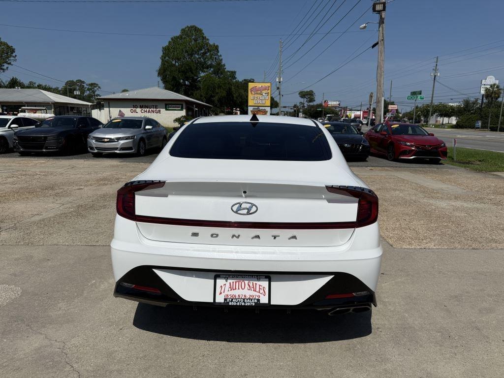 Hyundai Sonata  2021