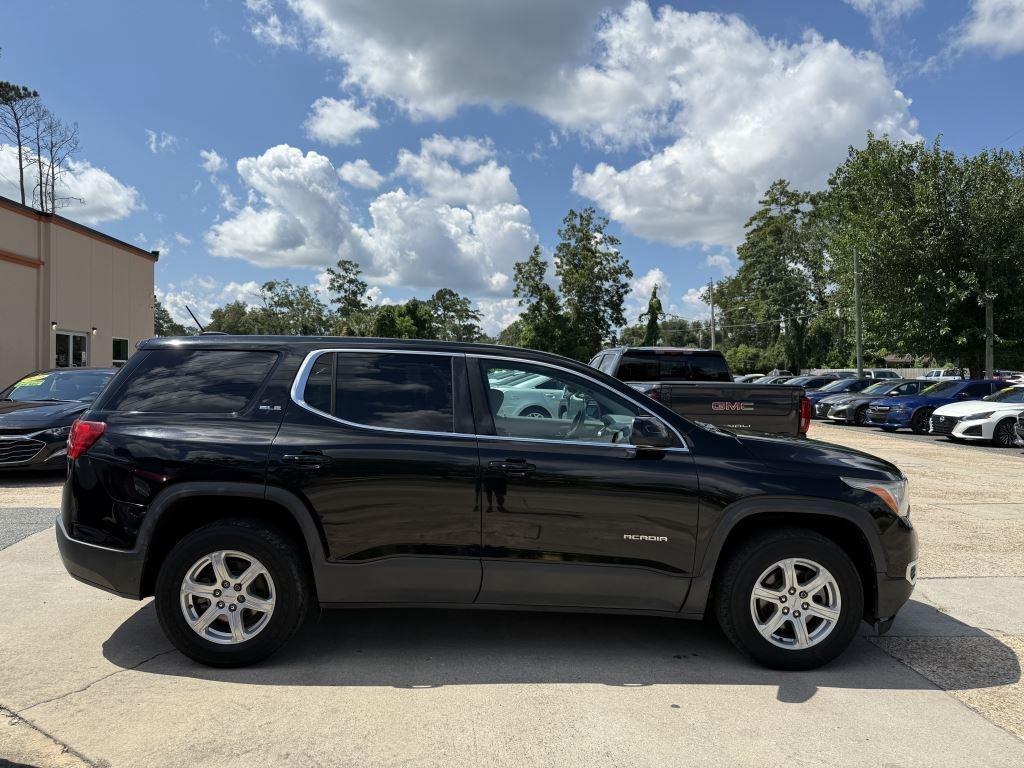 GMC Acadia  2017