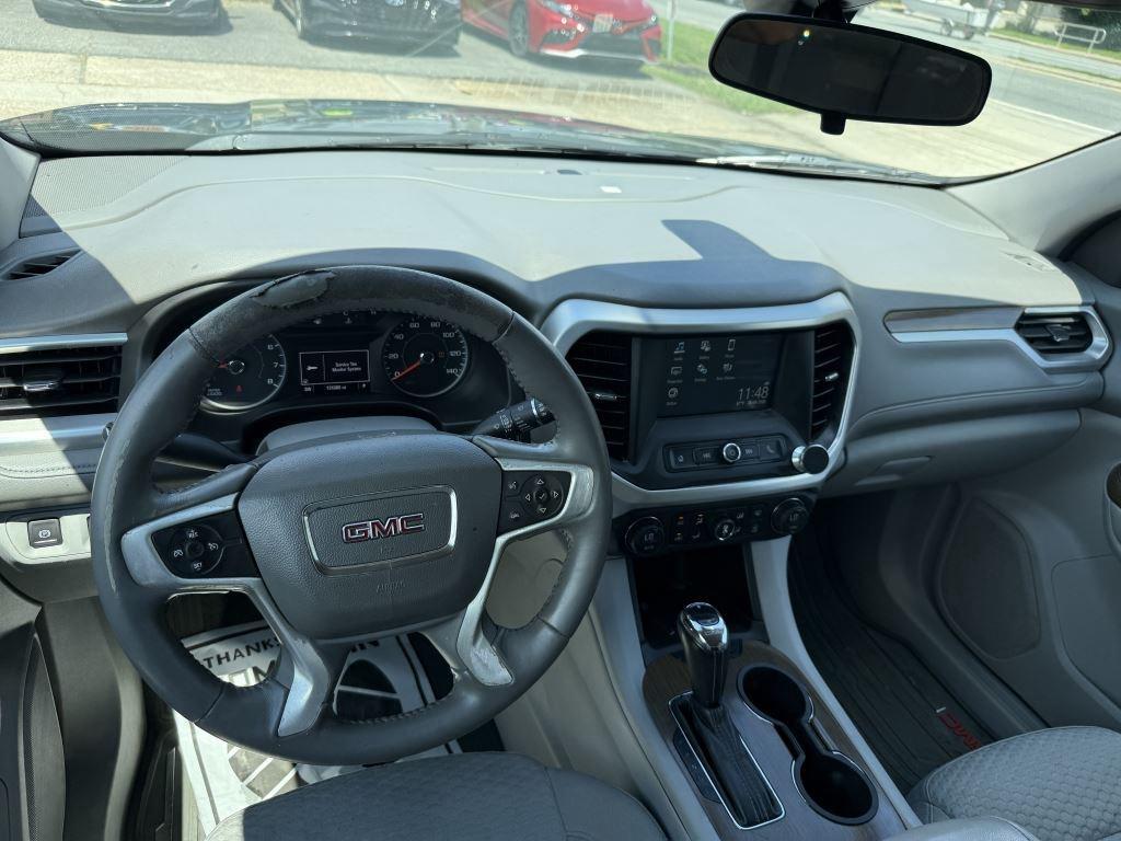 GMC Acadia  2017