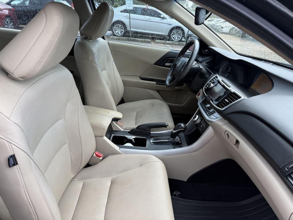 Honda Accord Sdn  2013