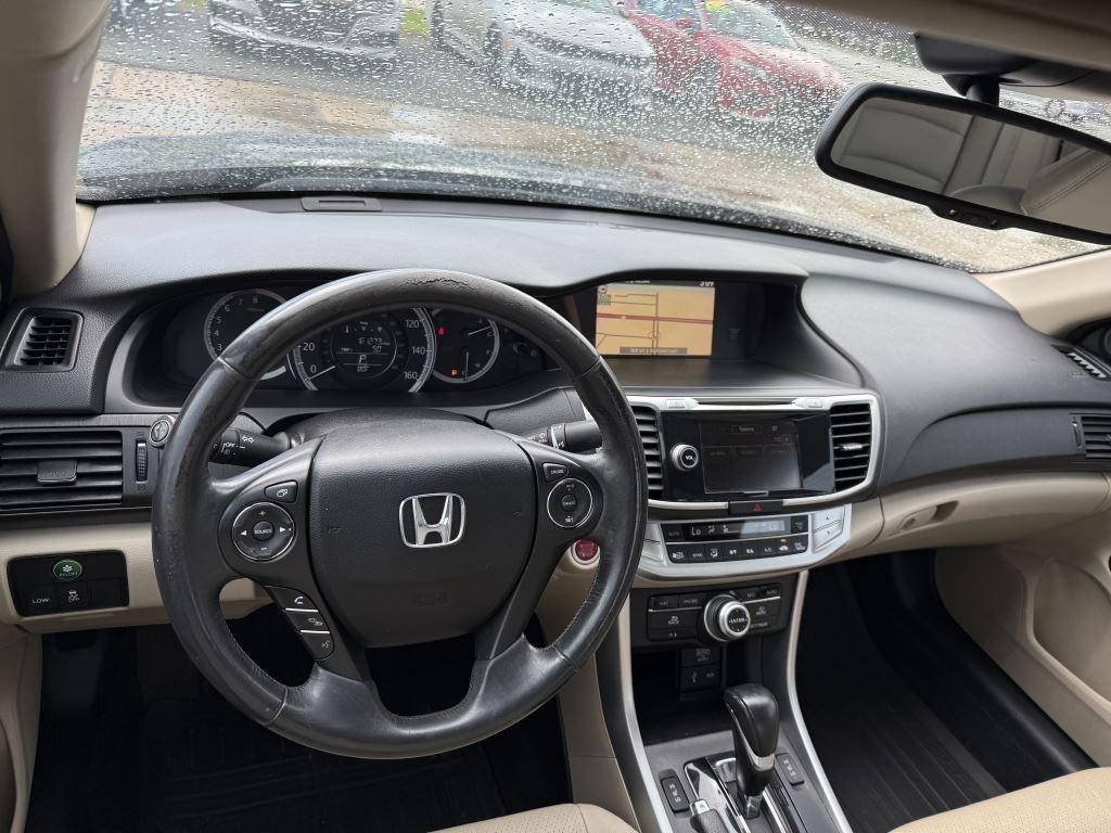 Honda Accord Sdn  2013