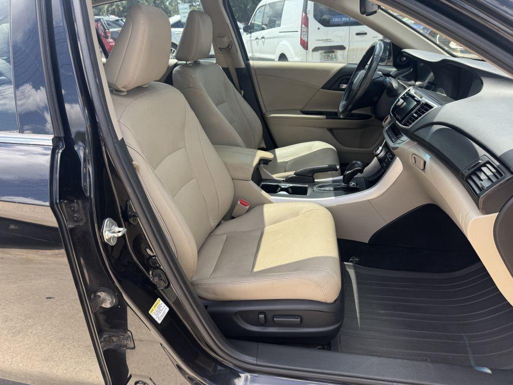 Honda Accord Sdn  2013