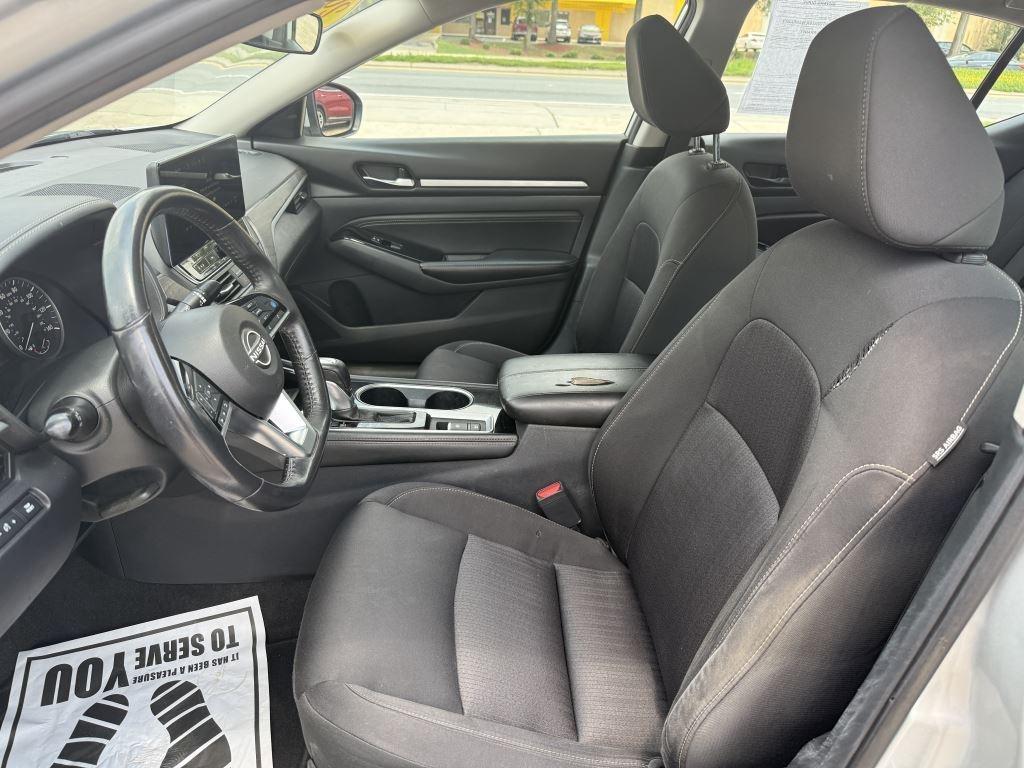 Nissan Altima  2023