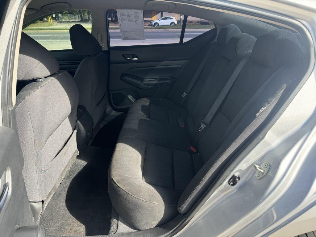Nissan Altima  2019