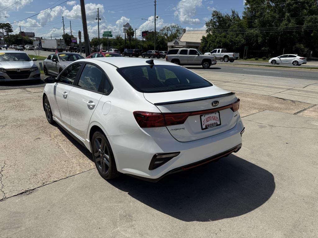 Kia Forte  2021