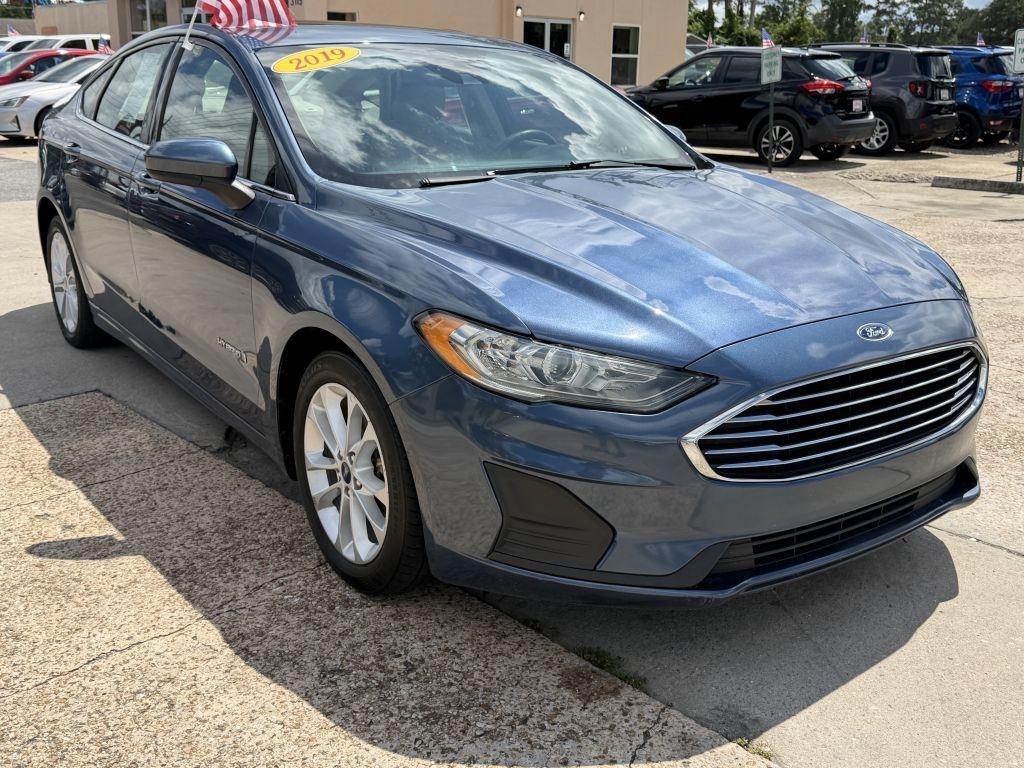 Ford Fusion Hybrid  2019