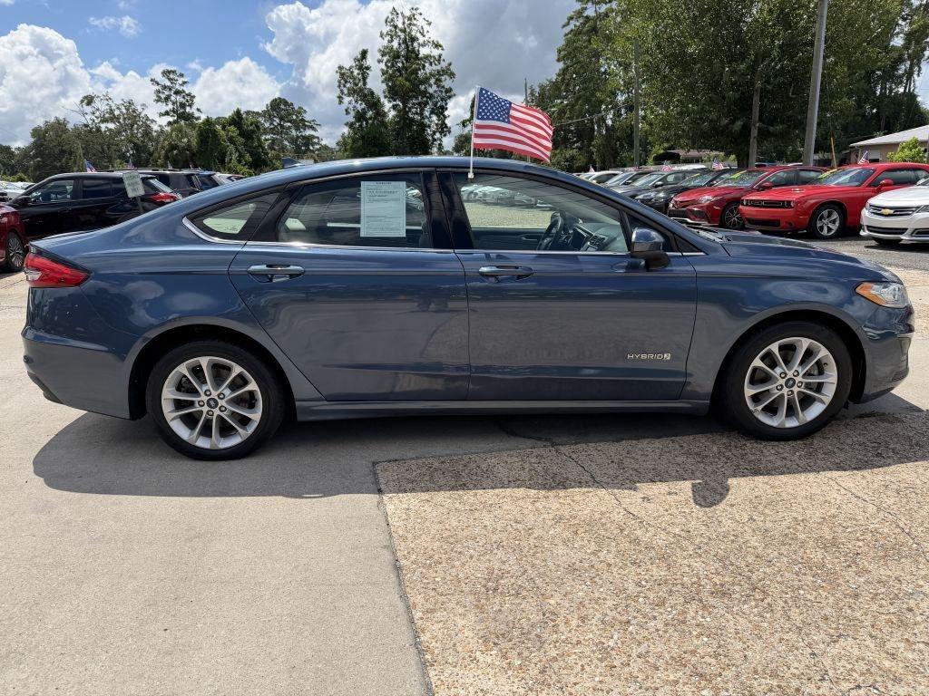 Ford Fusion Hybrid  2019