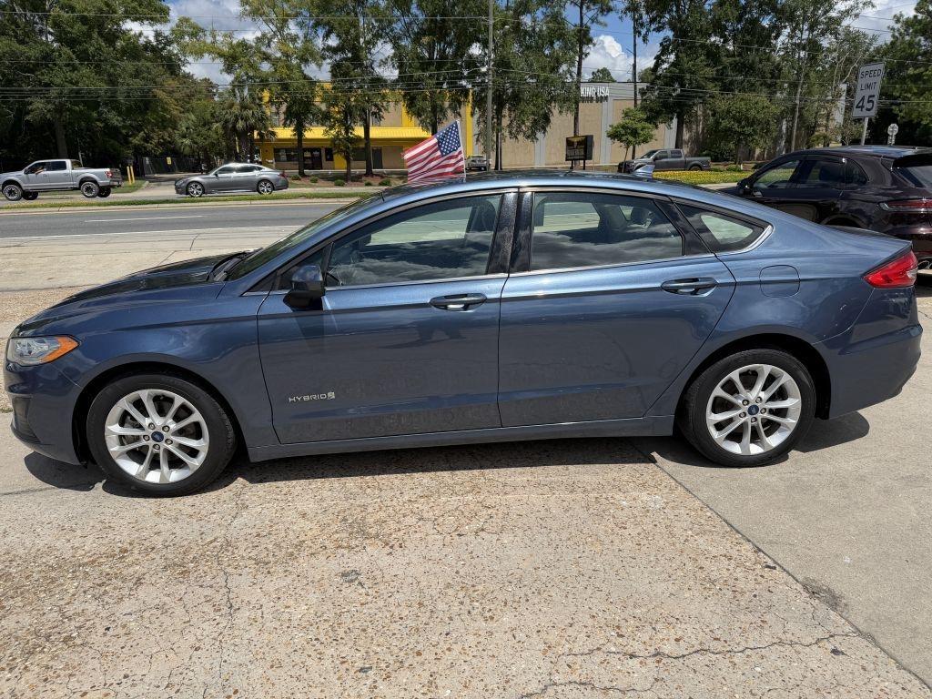 Ford Fusion Hybrid  2019