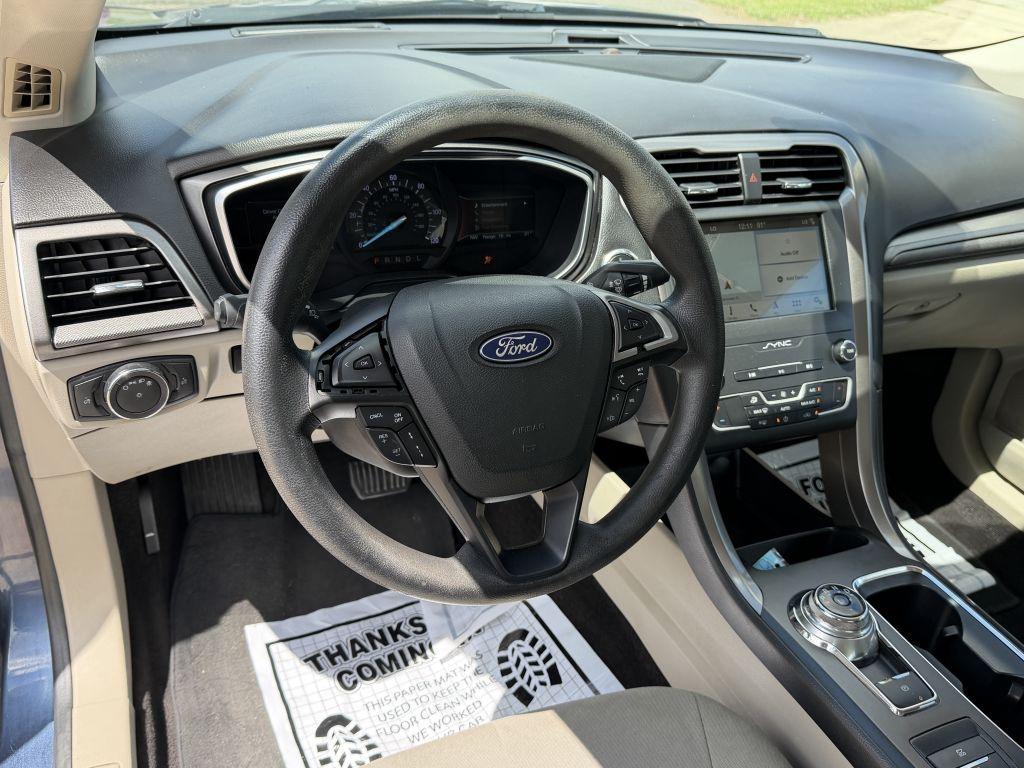 Ford Fusion Hybrid  2019