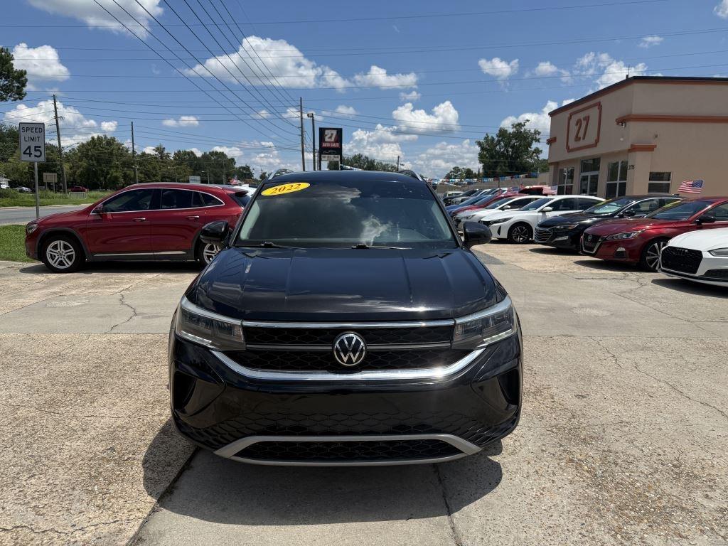 Volkswagen Taos  2022