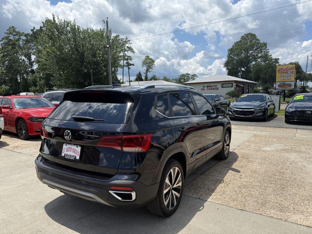 Volkswagen Taos  2022