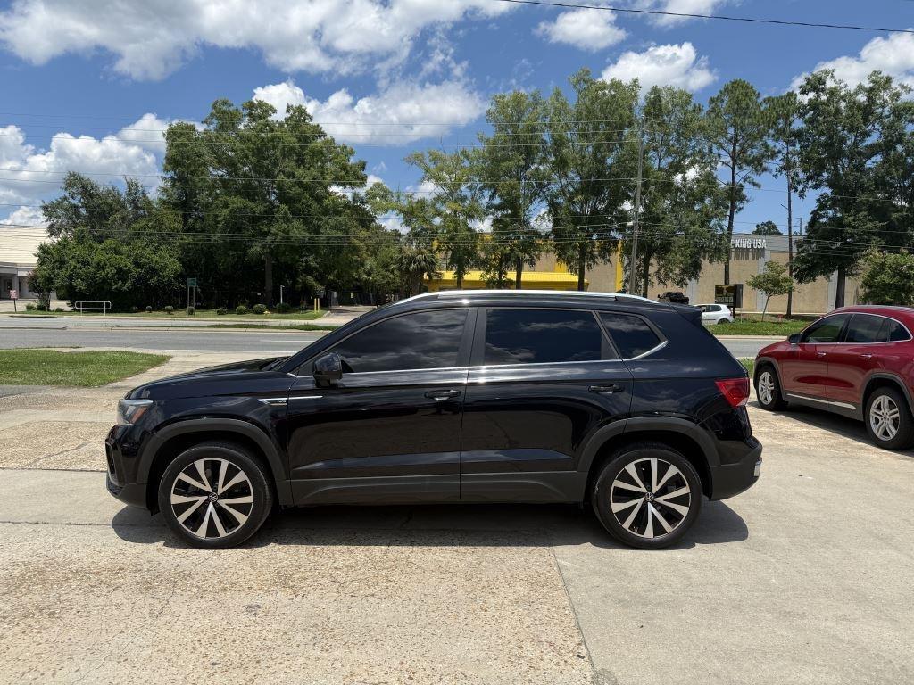Volkswagen Taos  2022