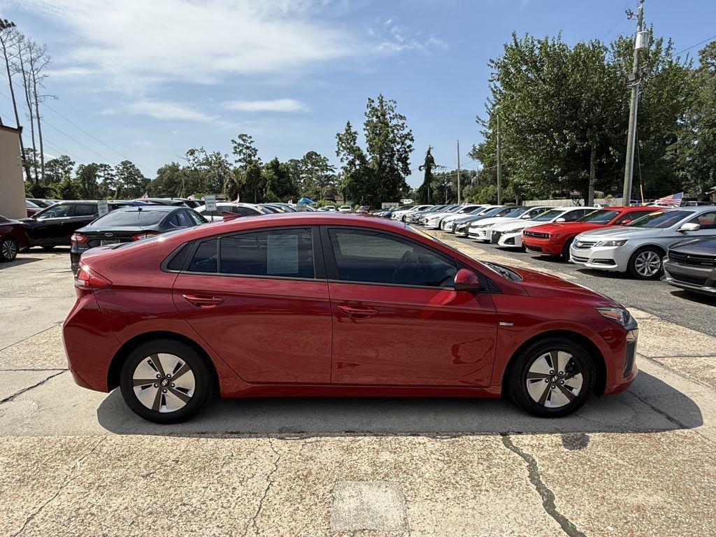 Hyundai Ioniq Hybrid  2020