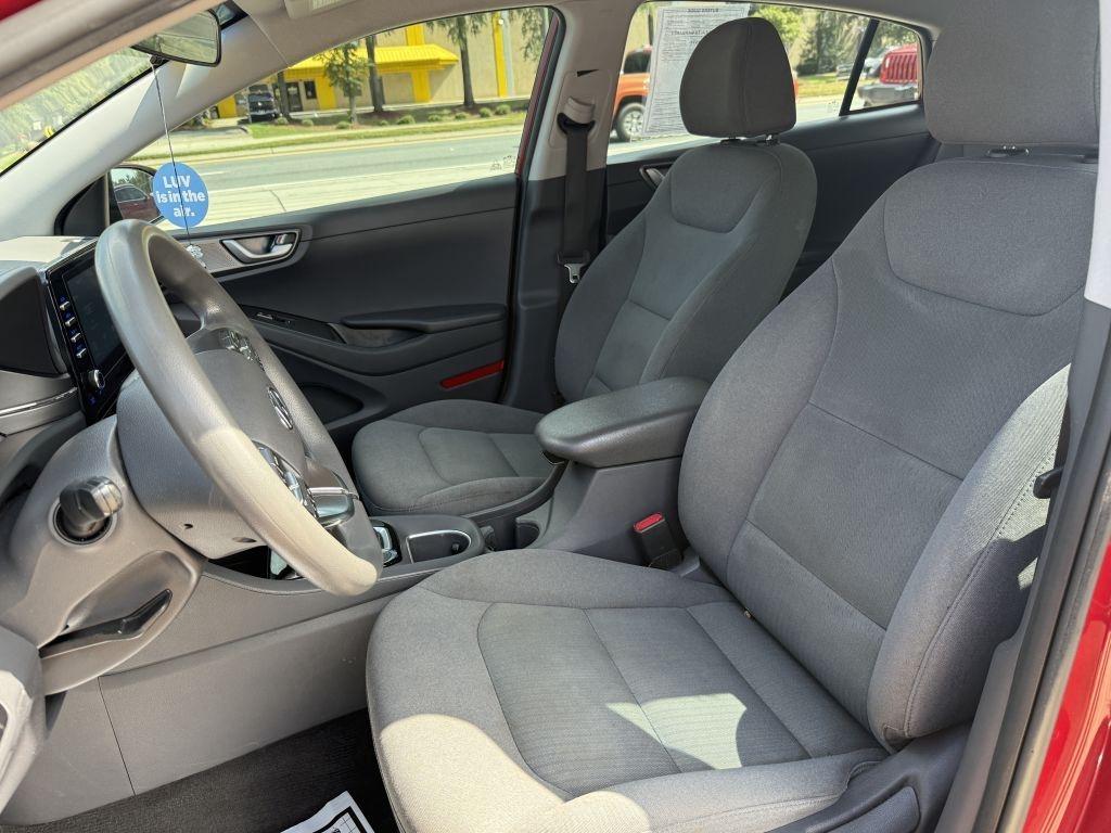 Hyundai Ioniq Hybrid  2020
