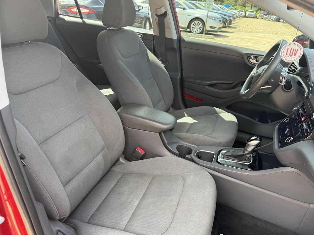 Hyundai Ioniq Hybrid  2020