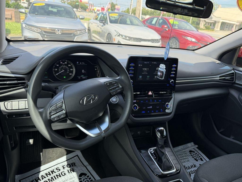 Hyundai Ioniq Hybrid  2020
