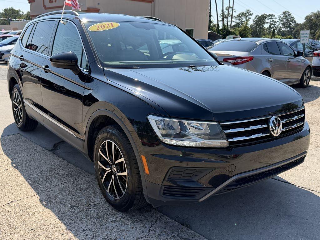 Volkswagen Tiguan  2021