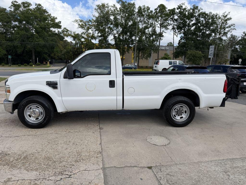 Ford Super Duty F-250 SRW  2010