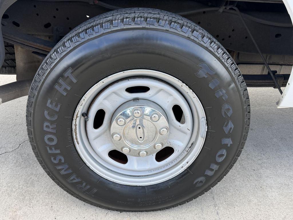 Ford Super Duty F-250 SRW  2010
