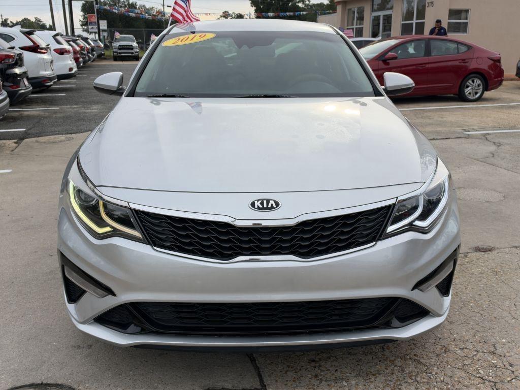 Kia Optima  2019