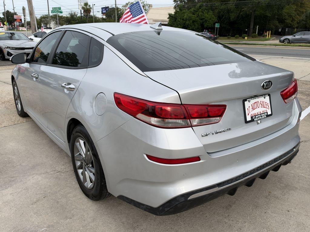 Kia Optima  2019