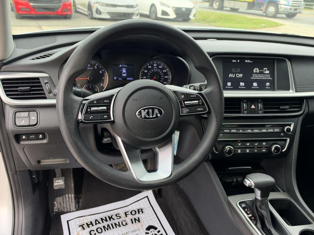 Kia Optima  2019