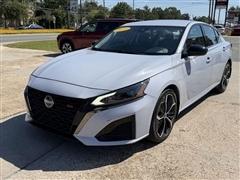2024 Nissan Altima 